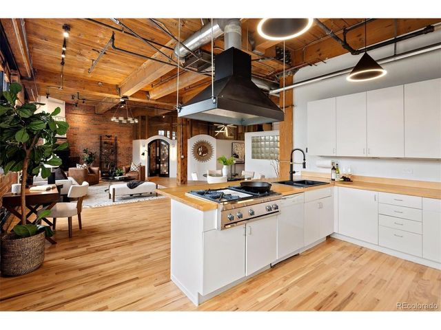 1616 14th St 2F, Denver, CO 80202