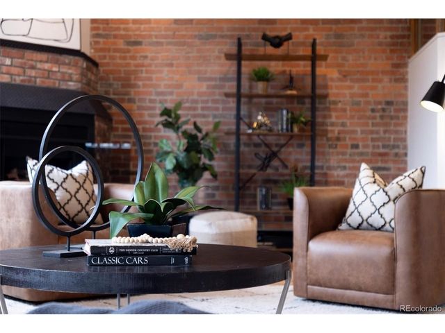 1616 14th St 2F, Denver, CO 80202