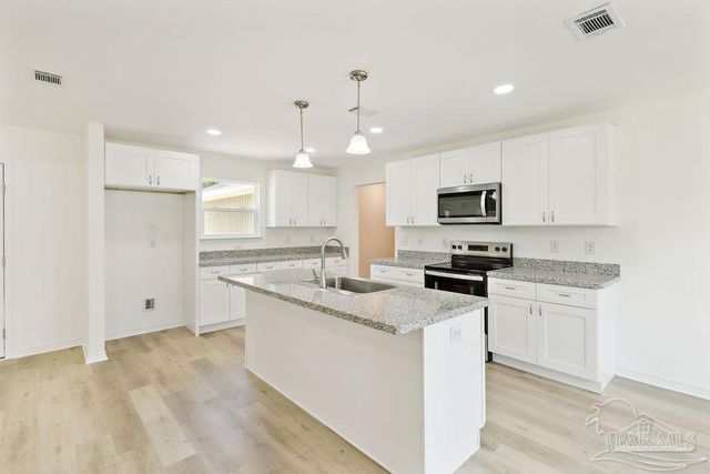 5594 Wiley Scott Rd, Jay, FL 32565