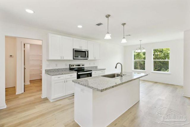 5594 Wiley Scott Rd, Jay, FL 32565