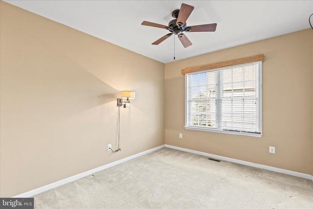 148 WOODHAVEN DR, Gettysburg, PA 17325