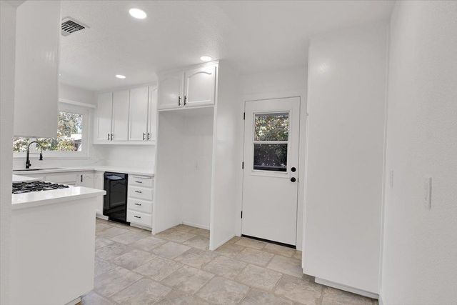 4128 George Ave, Olivehurst, CA 95961