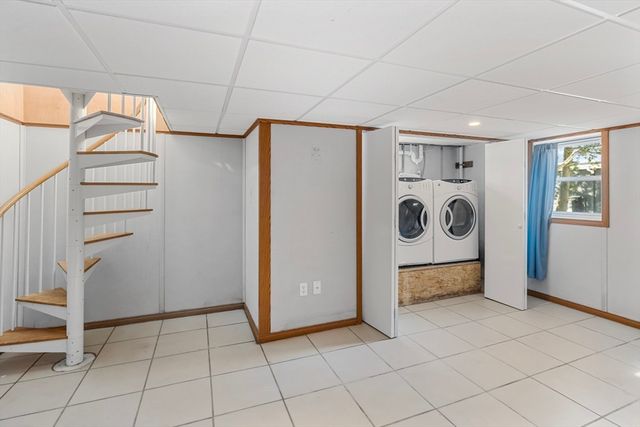 30 Haley Road 1, Marblehead, MA 01945