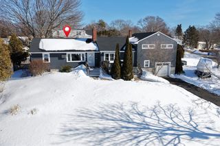 30 Haley Road 1, Marblehead, MA 01945