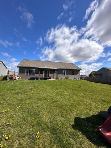 306 GREENBRIER DRIVE, Hortonville, WI 54944
