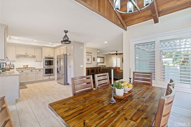 2817 Ridgewood, Santa Ana, CA 92705