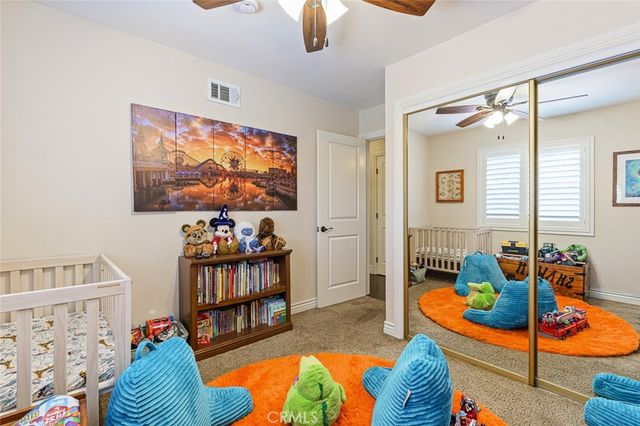 2817 Ridgewood, Santa Ana, CA 92705