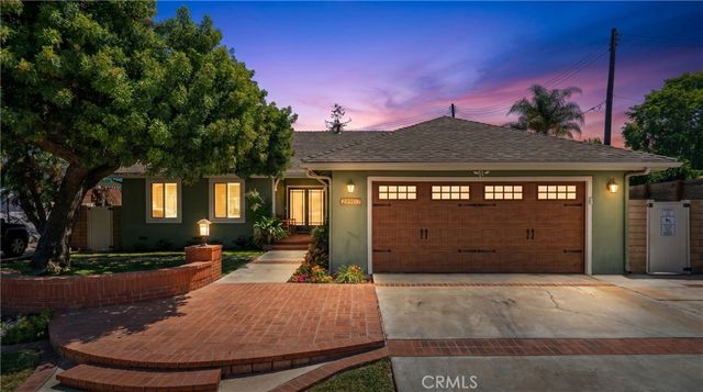 2817 Ridgewood, Santa Ana, CA 92705