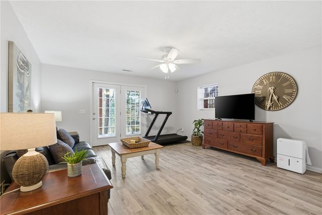 307 Cherrwood Drive, Westminster, SC 29693