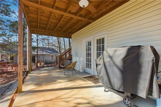 307 Cherrwood Drive, Westminster, SC 29693