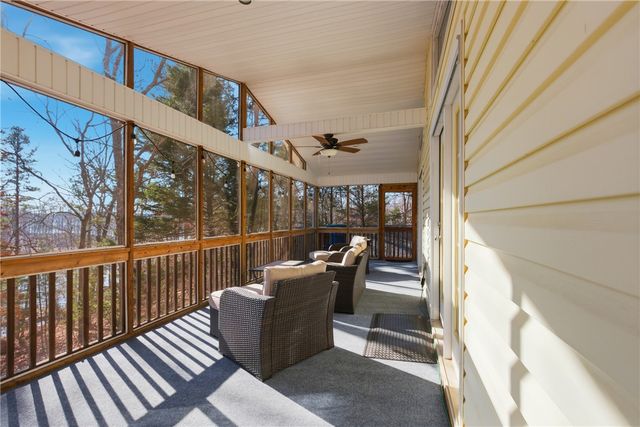 307 Cherrwood Drive, Westminster, SC 29693