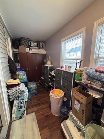 363 10Th Ave, Paterson City, NJ 07514