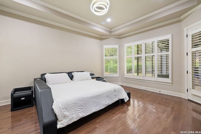 2022 Via Vineda, San Antonio, TX 78258