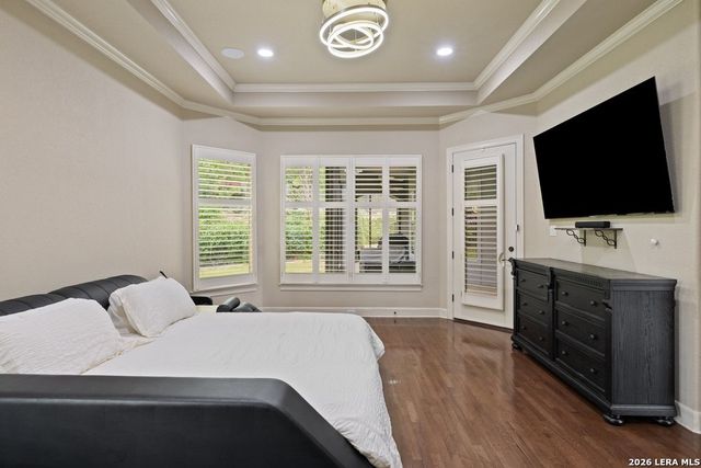 2022 Via Vineda, San Antonio, TX 78258