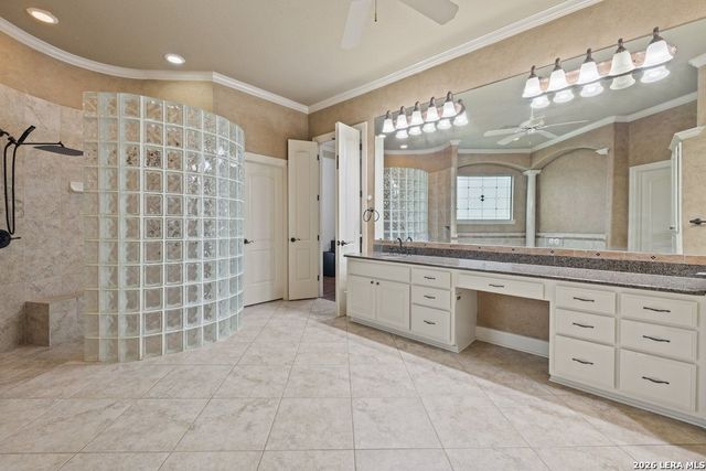 2022 Via Vineda, San Antonio, TX 78258