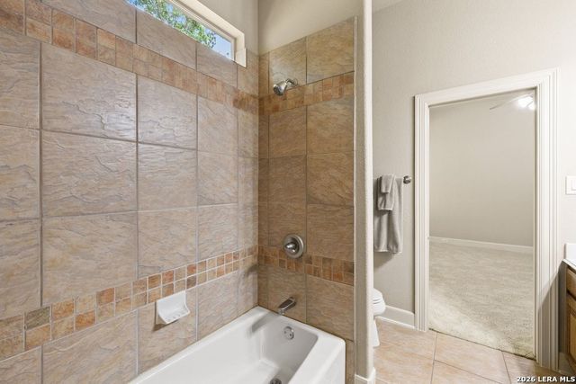 2022 Via Vineda, San Antonio, TX 78258