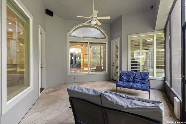 2022 Via Vineda, San Antonio, TX 78258