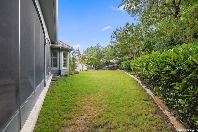 2022 Via Vineda, San Antonio, TX 78258