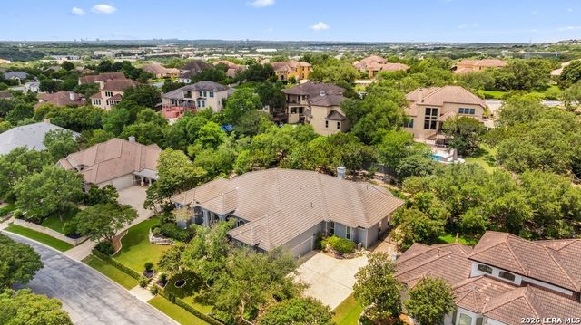 2022 Via Vineda, San Antonio, TX 78258