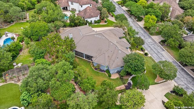 2022 Via Vineda, San Antonio, TX 78258