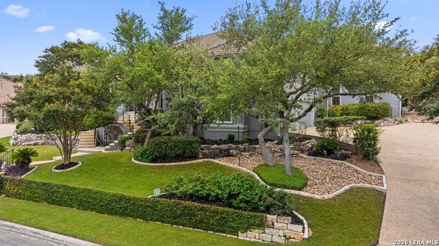 2022 Via Vineda, San Antonio, TX 78258
