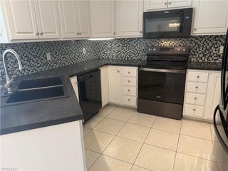 7400 College PKWY 1D, Fort Myers, FL 33907