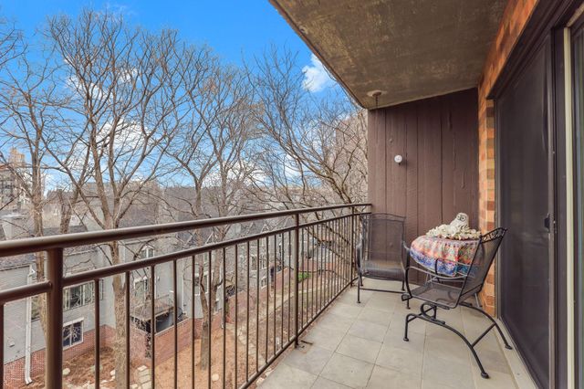 210 W Grant Street 516, Minneapolis, MN 55403