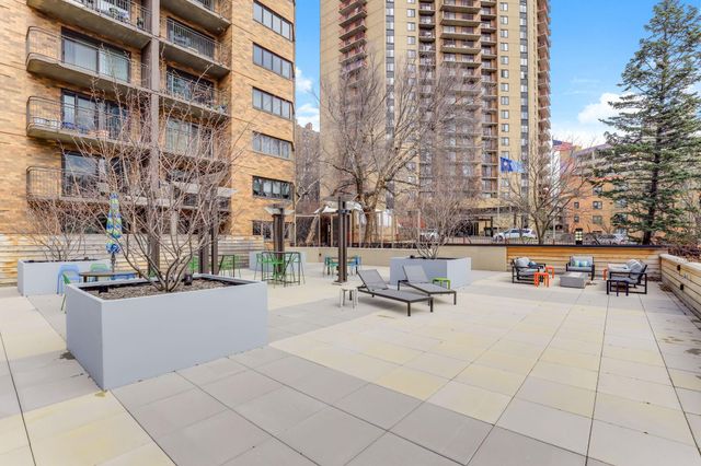 210 W Grant Street 516, Minneapolis, MN 55403
