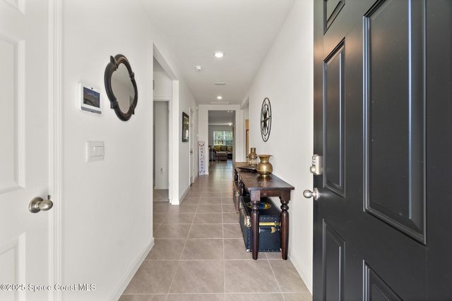 467 Americana Boulevard NW, Palm Bay, FL 32907