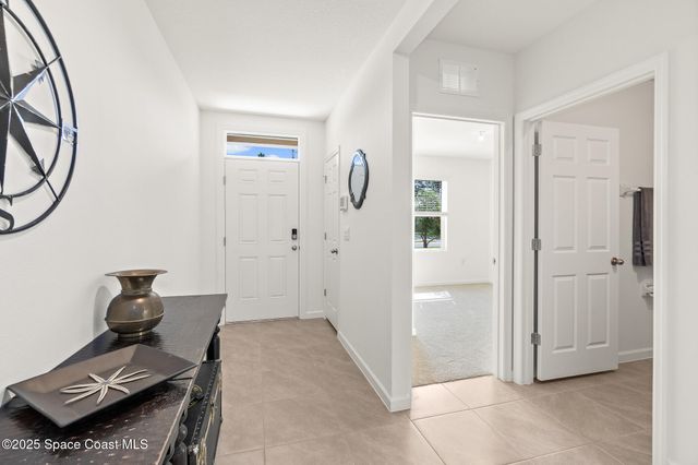 467 Americana Boulevard NW, Palm Bay, FL 32907