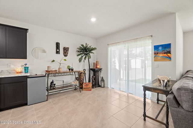 467 Americana Boulevard NW, Palm Bay, FL 32907