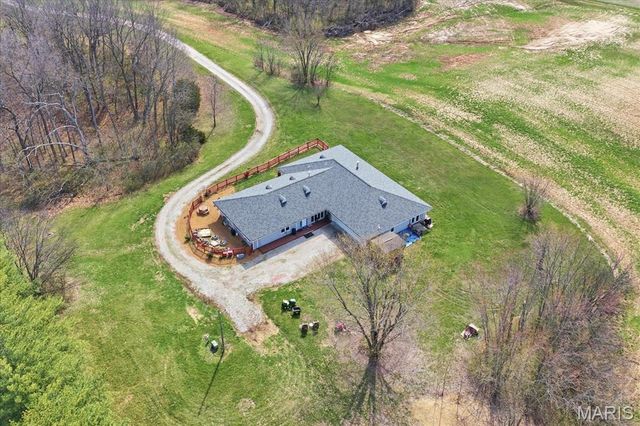 4157 Wetzler Road, Fults, IL 62244