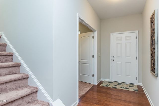 175 Starlet Rdg Way, Clayton, NC 27520