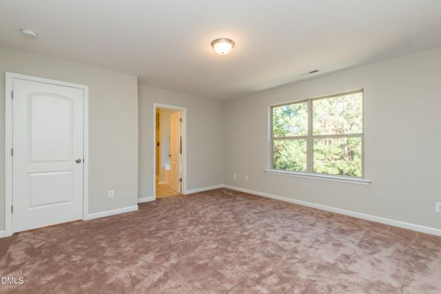 175 Starlet Rdg Way, Clayton, NC 27520