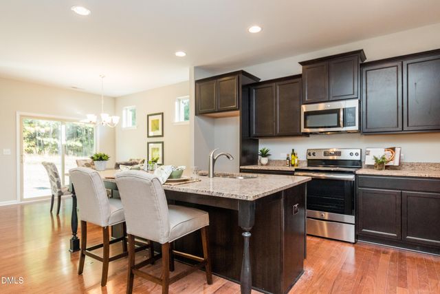 175 Starlet Rdg Way, Clayton, NC 27520