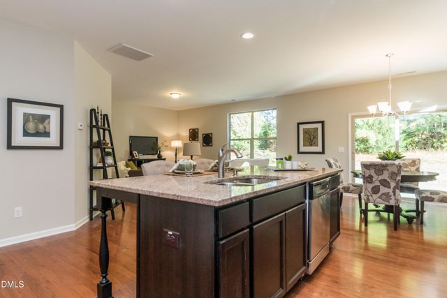 175 Starlet Rdg Way, Clayton, NC 27520