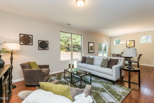 175 Starlet Rdg Way, Clayton, NC 27520