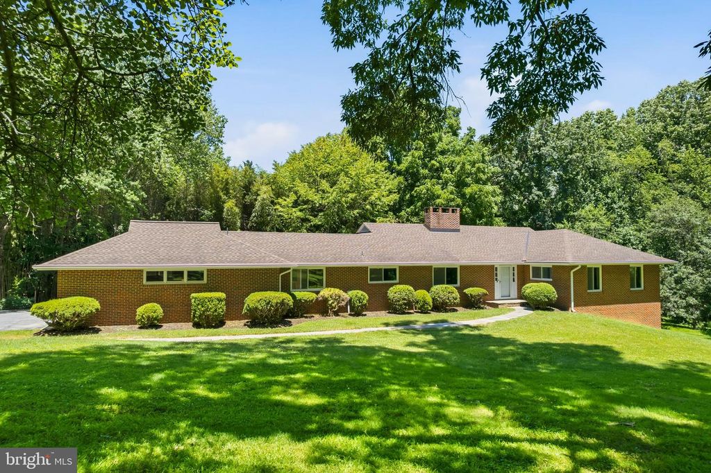 6281 LINKYTHORN LN, Clarksville, MD 21029