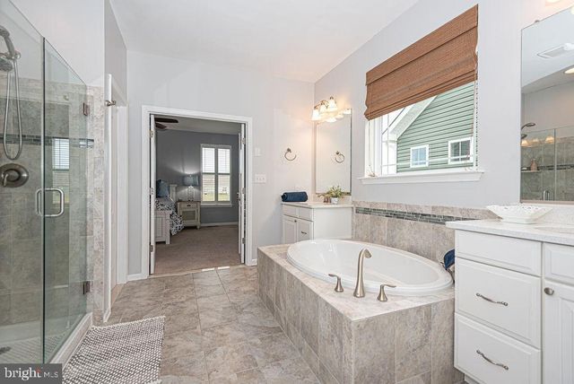 38607 LONGS CHAPEL LN, Millville, DE 19967