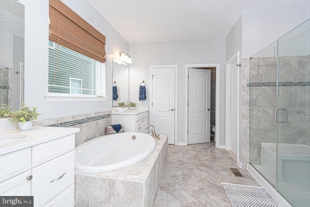 38607 LONGS CHAPEL LN, Millville, DE 19967