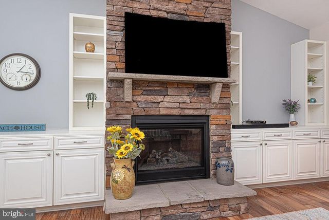 38607 LONGS CHAPEL LN, Millville, DE 19967