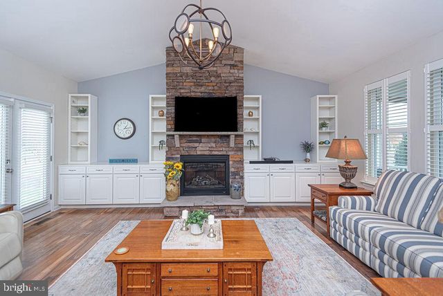 38607 LONGS CHAPEL LN, Millville, DE 19967