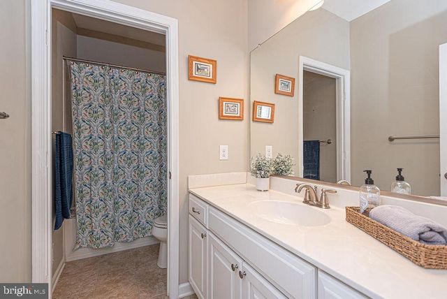 38607 LONGS CHAPEL LN, Millville, DE 19967