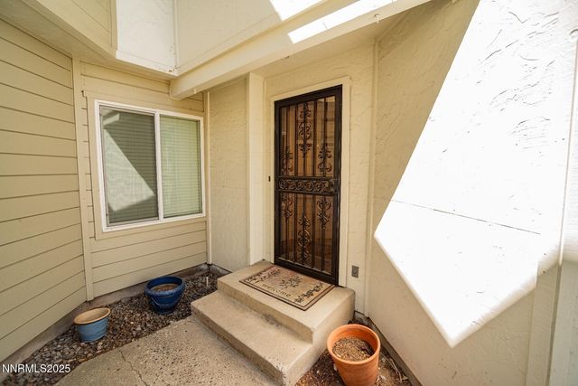 4003 Bluegrass Court, Reno, NV 89509