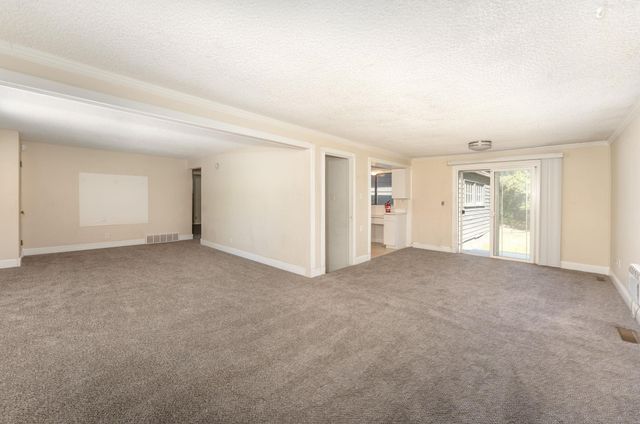 5724 N Nevada St, Spokane, WA 99208