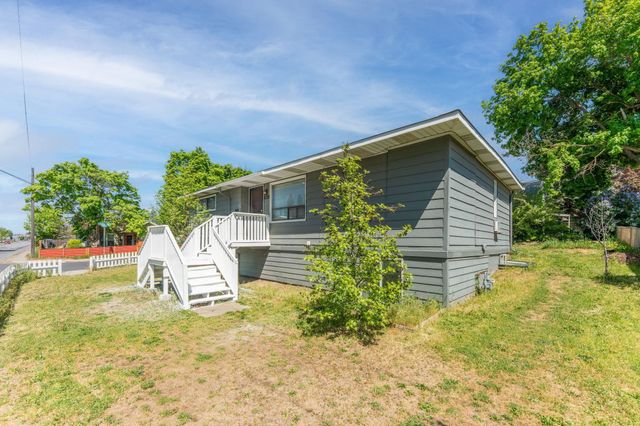5724 N Nevada St, Spokane, WA 99208