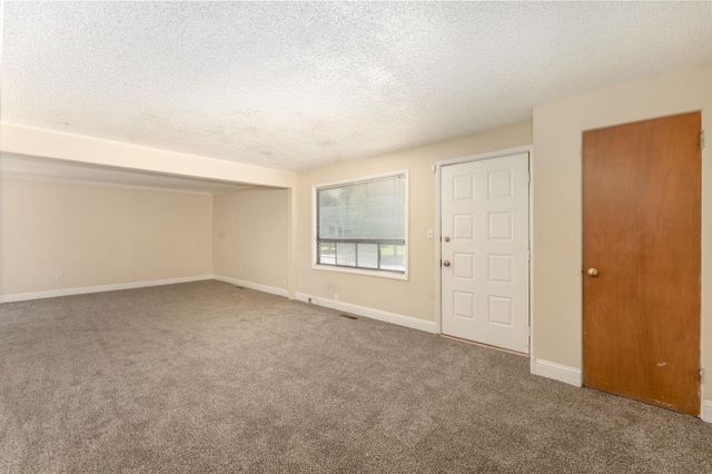 5724 N Nevada St, Spokane, WA 99208