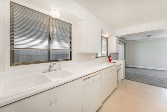 5724 N Nevada St, Spokane, WA 99208