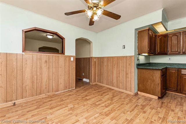 8733 Hupp Avenue, Warren, MI 48089