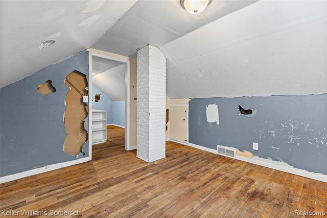 8733 Hupp Avenue, Warren, MI 48089